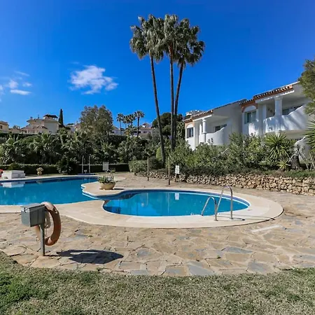 ☆cozy 2br Apt. With Sea Views Wifi/ac/parking Sitio de Calahonda