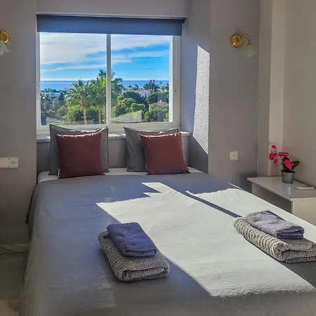☆cozy 2br Apt. With Sea Views Wifi/ac/parking Sitio de Calahonda