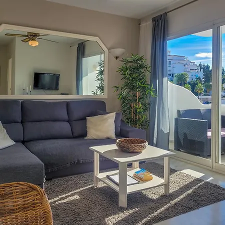 ☆cozy 2br Apt. With Sea Views Wifi/ac/parking Sitio de Calahonda